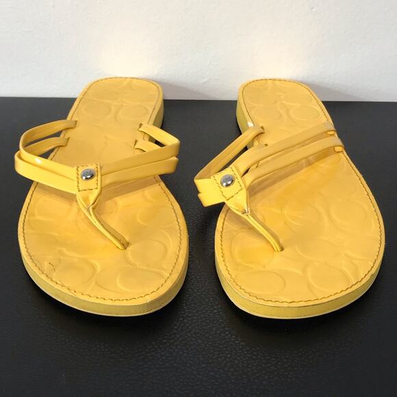 Coach Yellow Monogram Patent Leather Thong Flip Flop Sandals Size 10 to 10.5 - Picture 1 of 13